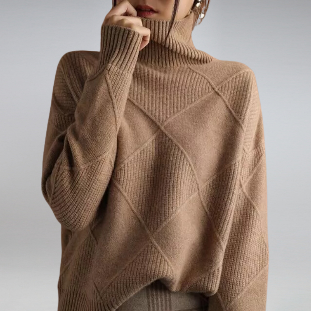 Jessy | Sophisticated Turtleneck