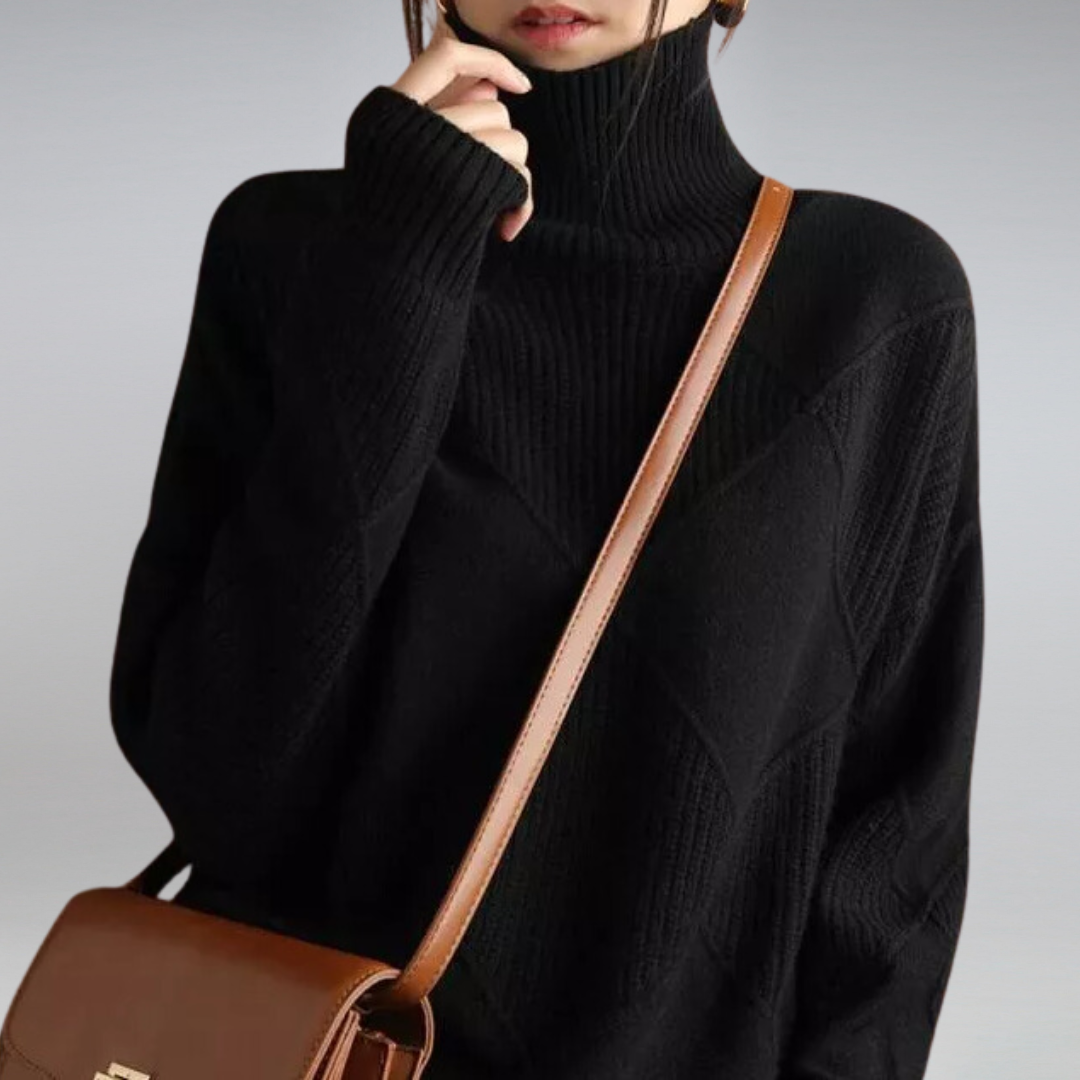 Jessy | Sophisticated Turtleneck